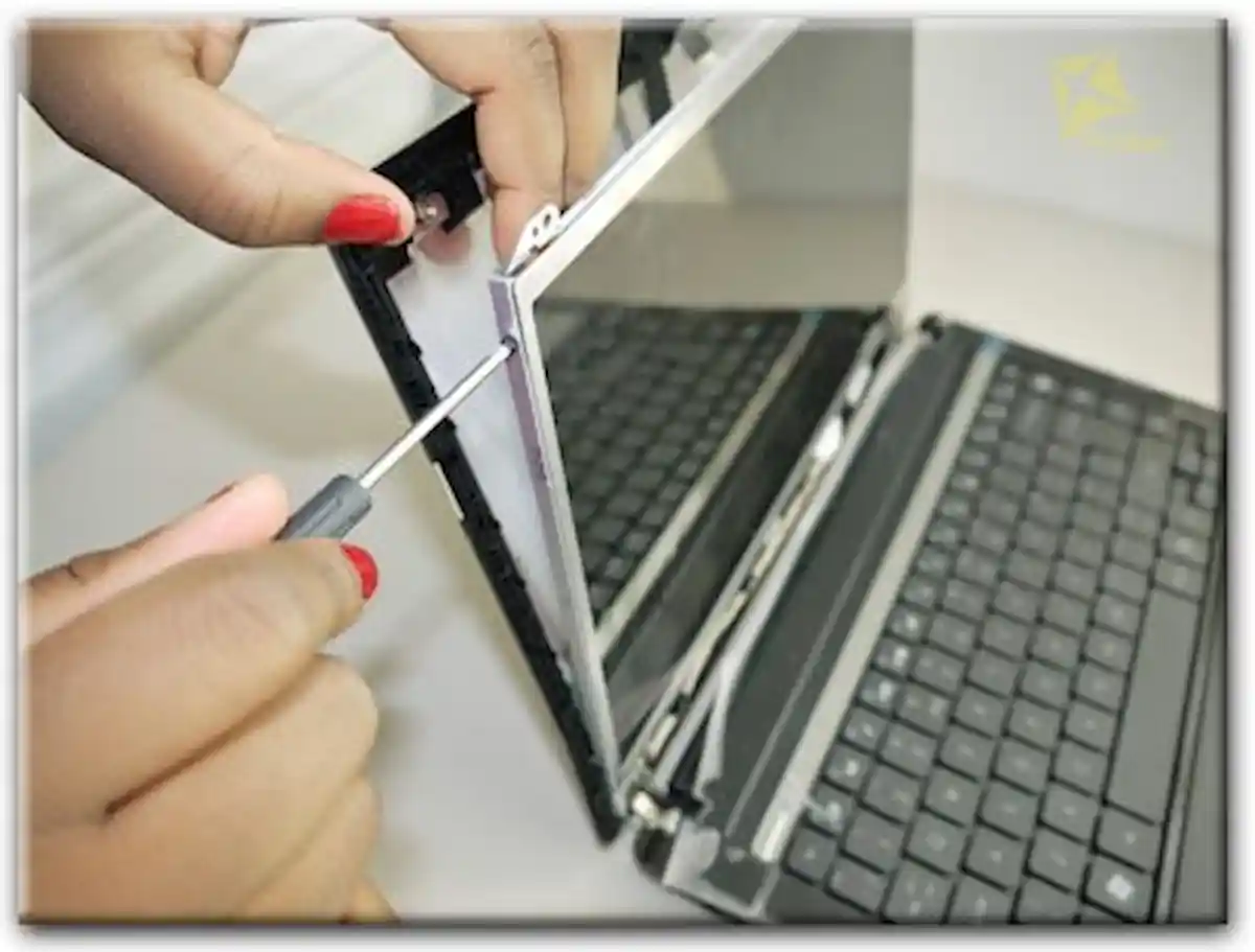 Замена экрана ноутбука Packard Bell в Королёве